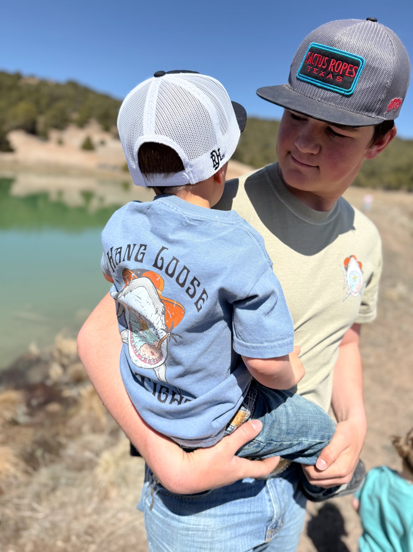 Hang Loose Lasso Tight