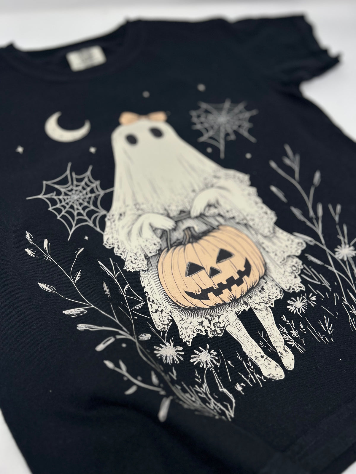 Lace Ghost